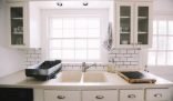 How to clean a white composite sink