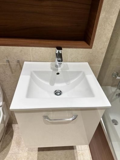 Spotless bathroom sink after end of tenancy cleaning in Fulham, SW6