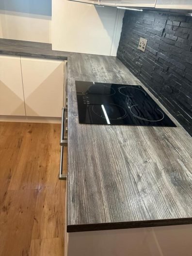 Spotless kitchen counter after end of tenancy cleaning in Fulham, SW6