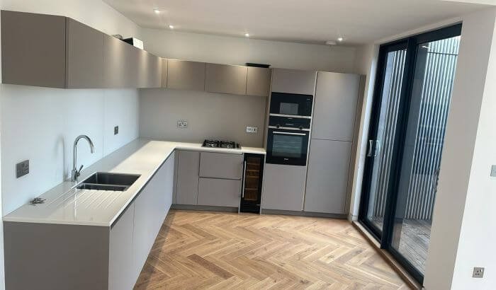 Spotless kitchen after successful end of tenancy cleaning in Finsbury Park, N4