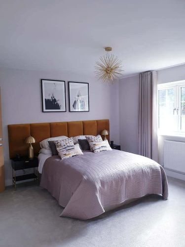 Clean and beautifully arranged bedroom after end of tenancy cleaning in Earls Court, SW5